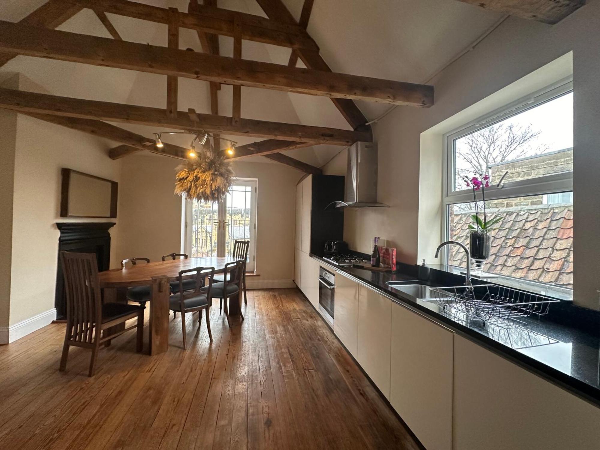 Stunning 3 Bedroom House With Amazing Castle View 안윅 외부 사진